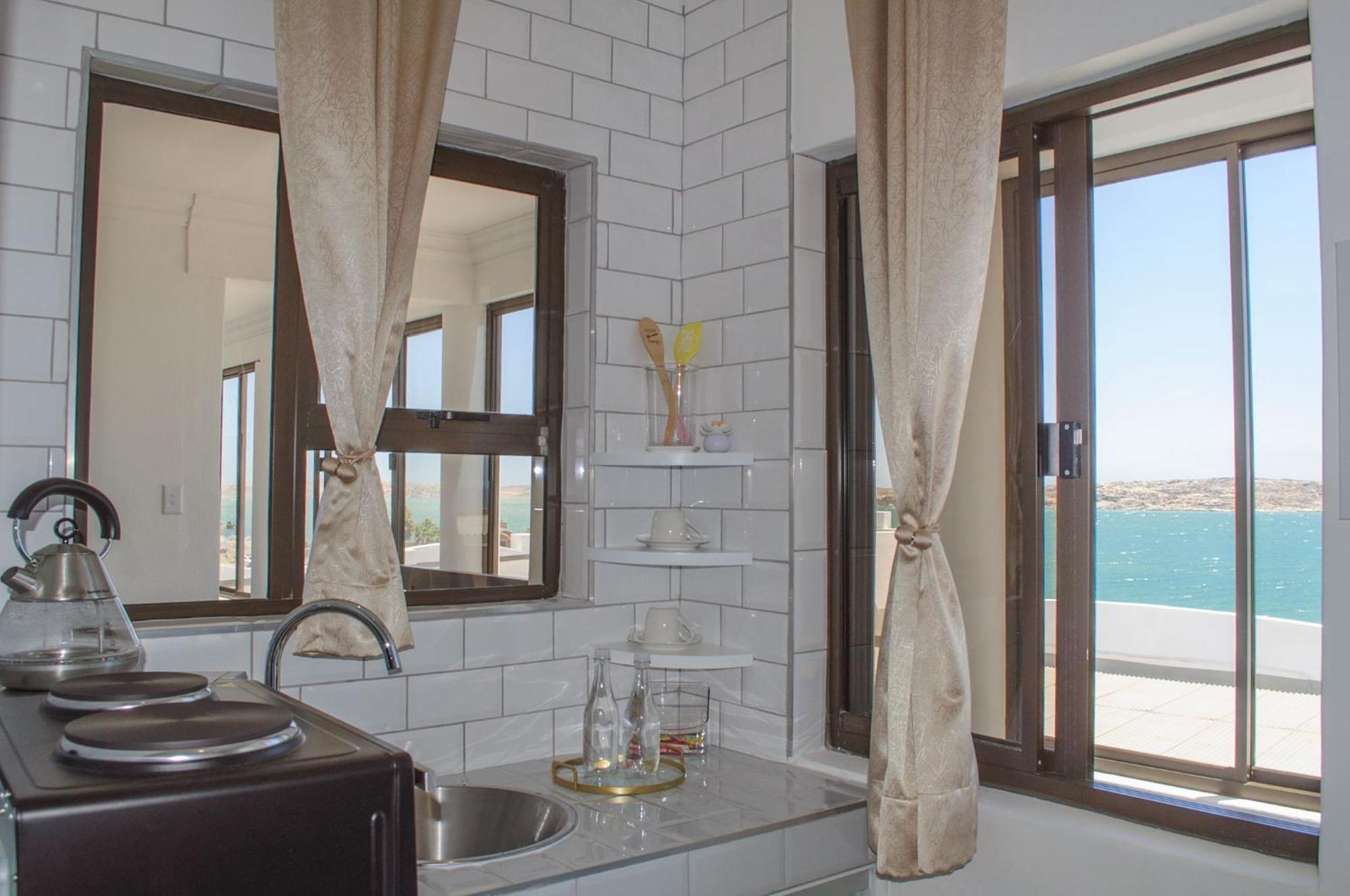 Shark Island Guesthouse Luderitz Luaran gambar