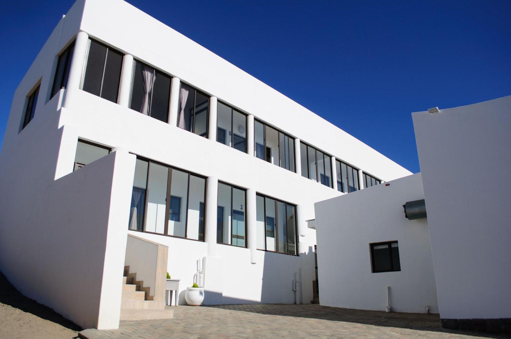 Shark Island Guesthouse Luderitz Luaran gambar