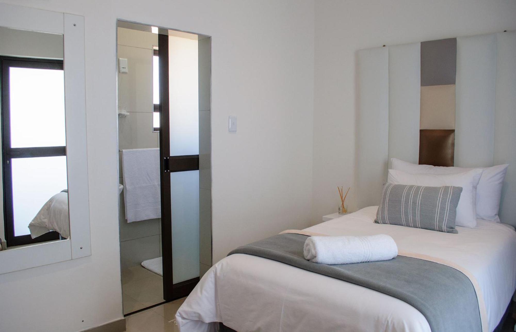 Shark Island Guesthouse Luderitz Luaran gambar